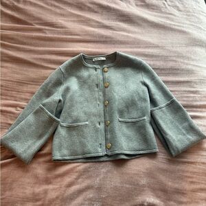 Abercrombie & Fitch Sweater